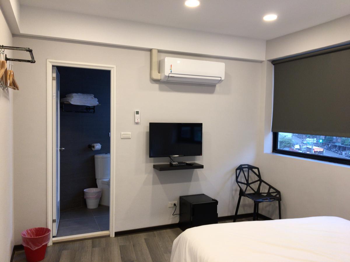 Neutral Inn Trung Hòa Ngoại thất bức ảnh