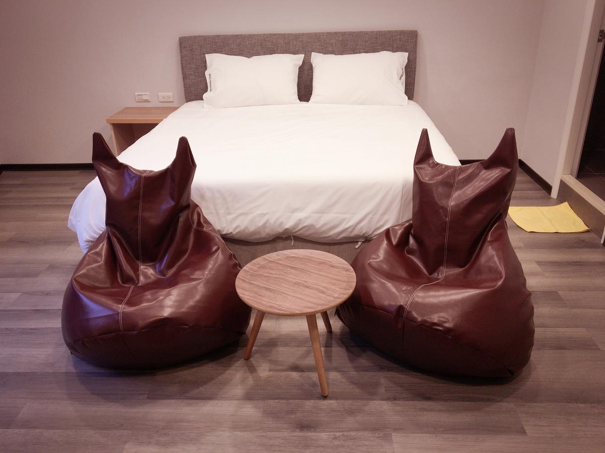 Neutral Inn Trung Hòa Ngoại thất bức ảnh