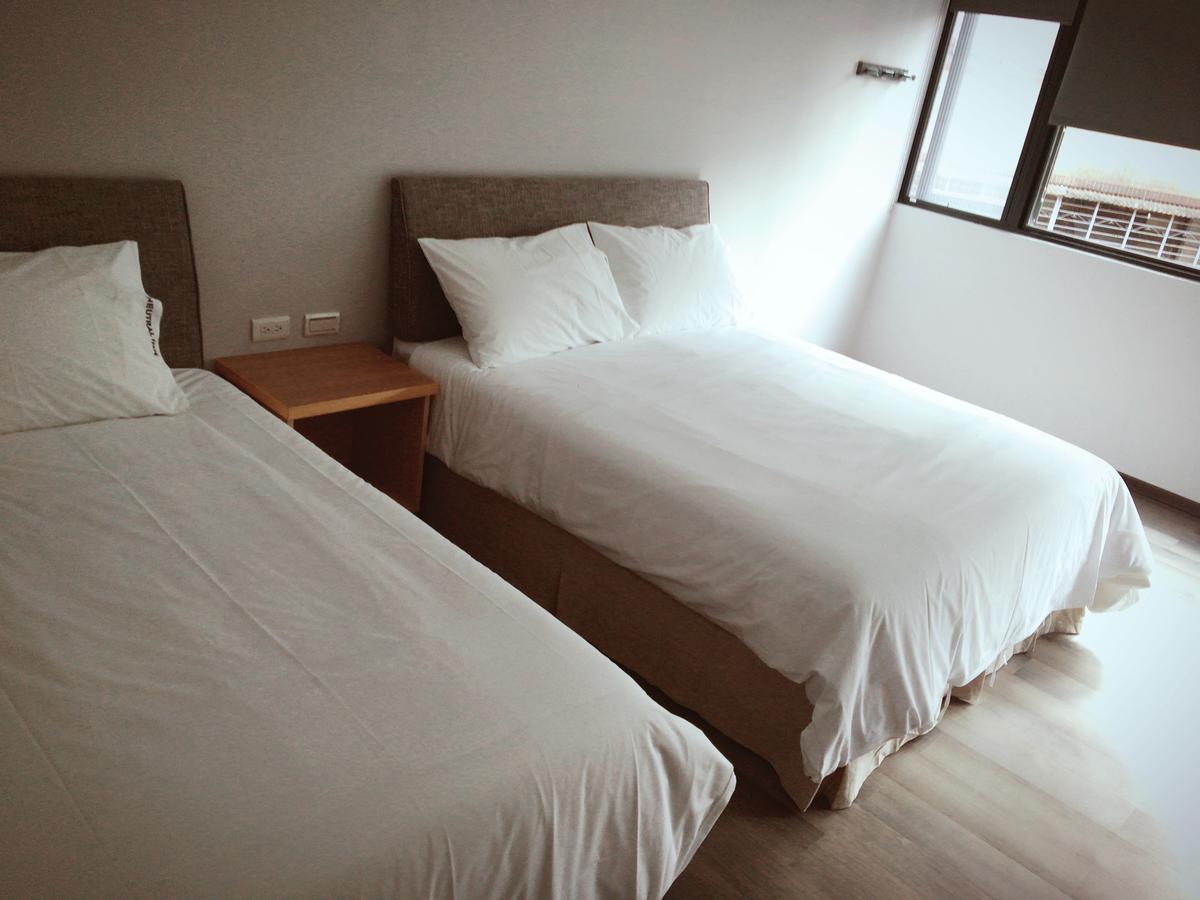 Neutral Inn Trung Hòa Ngoại thất bức ảnh