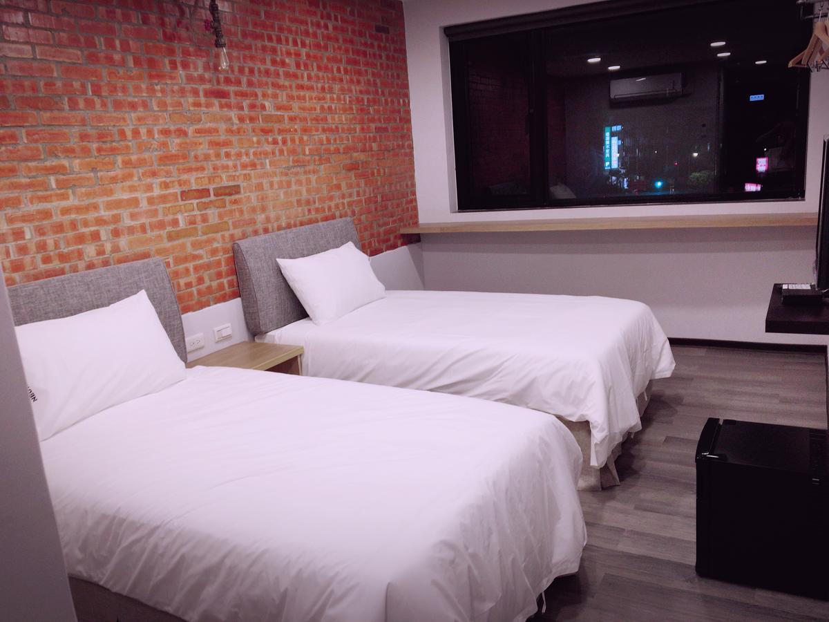 Neutral Inn Trung Hòa Ngoại thất bức ảnh