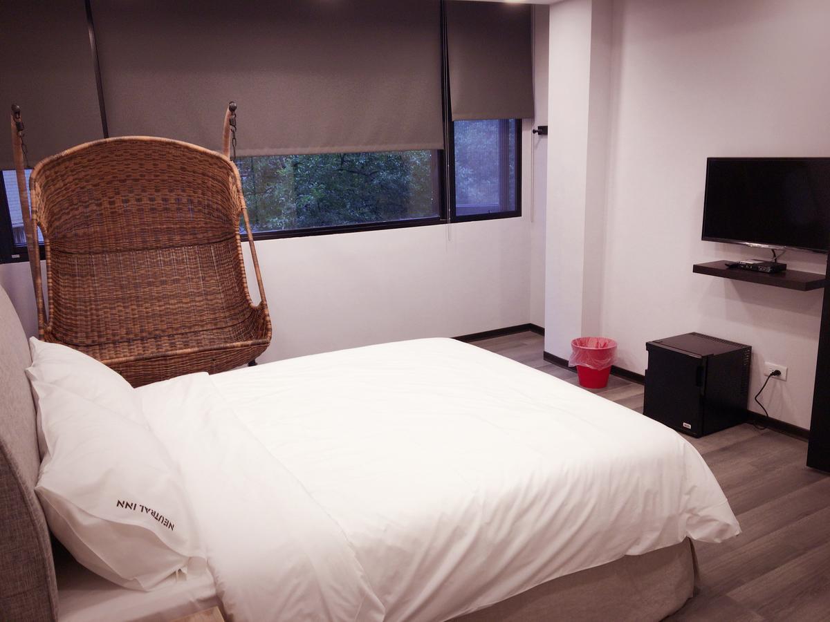 Neutral Inn Trung Hòa Ngoại thất bức ảnh